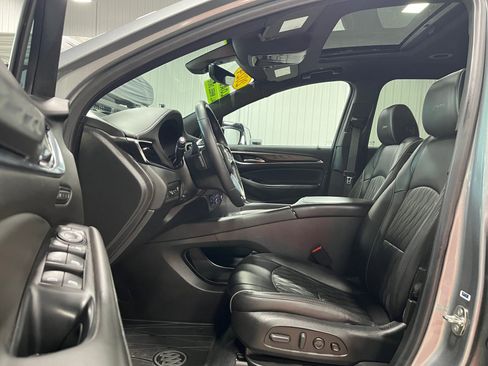 Certified 2024 Buick Enclave Avenir w/ Avenir Technology Package image 13