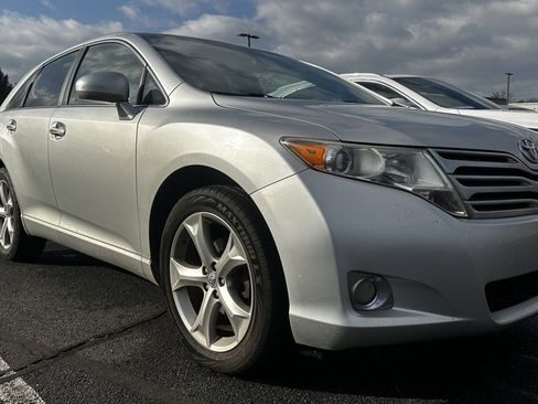 Used 2009 Toyota Venza image 1