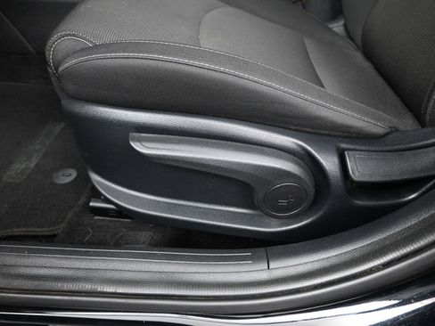 Used 2022 Kia Forte LXS image 10