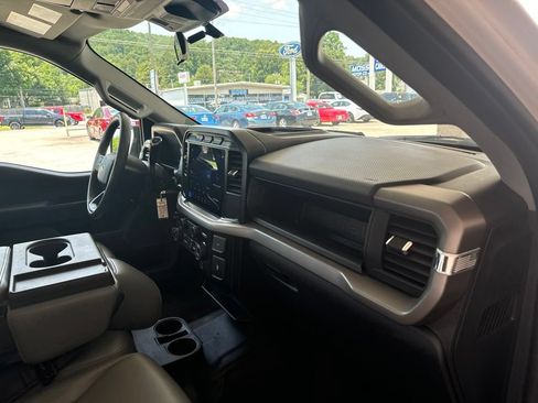 Used 2024 Ford F150 XL RWD image 17