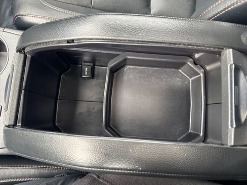 Used 2018 Toyota Highlander XLE image 27