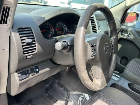 Used 2019 Nissan Frontier SV RWD image 12