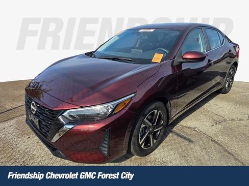 Used 2025 Nissan Sentra SV FWD image 1