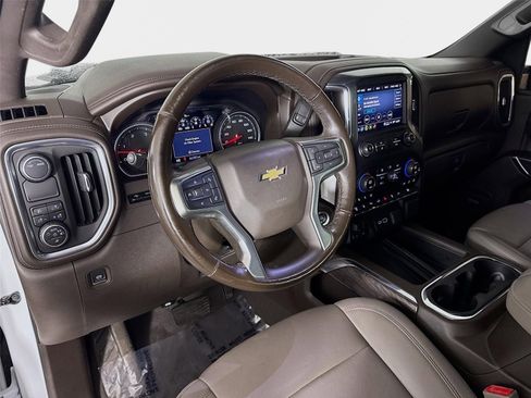 Certified 2021 Chevrolet Silverado 2500 LTZ w/ LTZ Premium Package RWD image 9