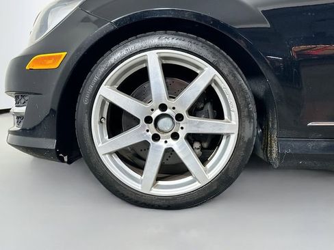 Used 2014 Mercedes-Benz C 300 4MATIC Sedan image 31