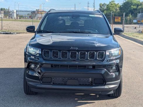 New 2025 Jeep Compass Limited w/ Sun & Sound Group AWD/4WD image 8