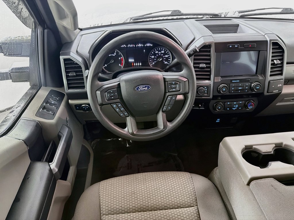 Used 2022 Ford F350 XLT AWD/4WD image 20