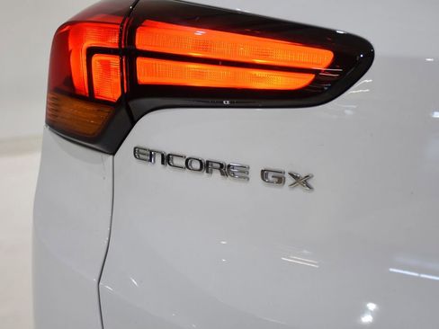 Used 2025 Buick Encore GX Preferred FWD image 28