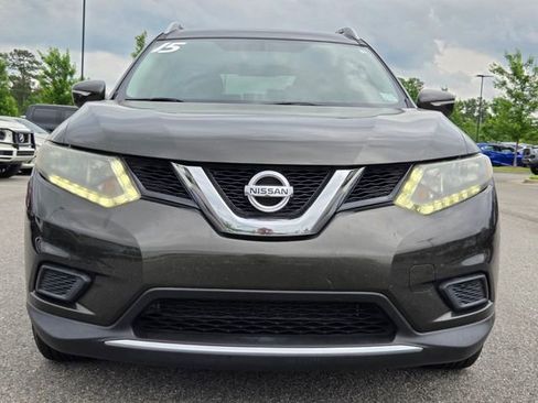 Used 2015 Nissan Rogue SV FWD image 8