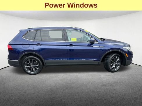 Used 2022 Volkswagen Tiguan SE FWD image 12