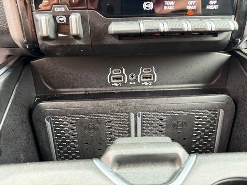 Used 2025 RAM 2500 Laramie w/ Night Edition AWD/4WD image 35