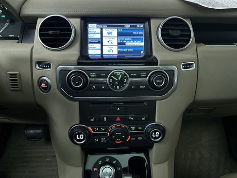 Used 2012 Land Rover LR4 HSE AWD/4WD image 17