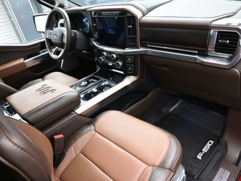 Used 2024 Ford F150 King Ranch w/ FX4 Off-Road Package AWD/4WD image 43