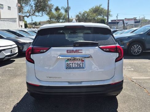 Used 2019 GMC Terrain SLE FWD image 3