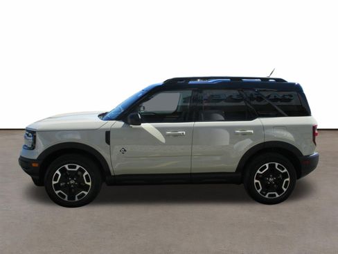 Used 2024 Ford Bronco Sport Outer Banks w/ Tech Package AWD/4WD image 6