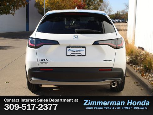 New 2026 Honda HR-V Sport image 8