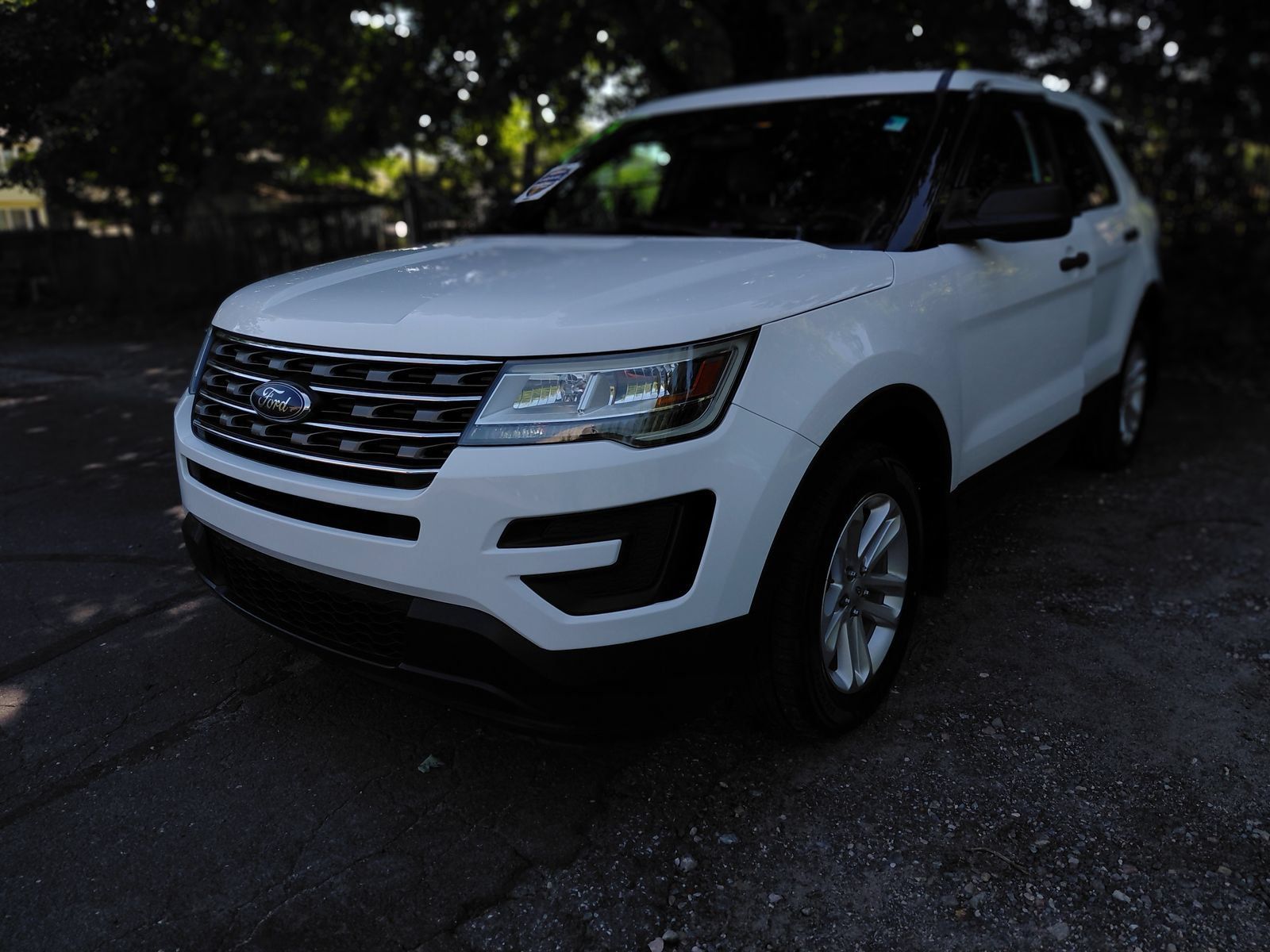 Used 2017 Ford Explorer 4WD image 25