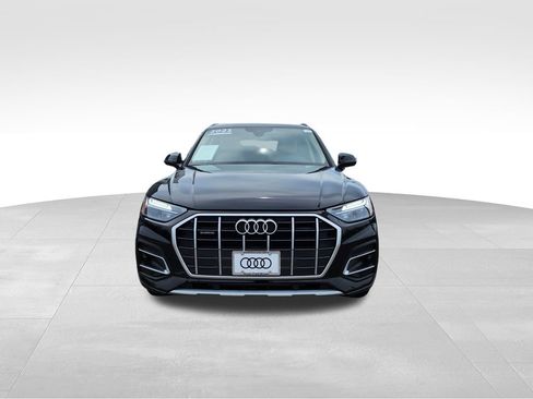 Used 2021 Audi Q5 2.0T Premium w/ Convenience Package AWD/4WD image 2