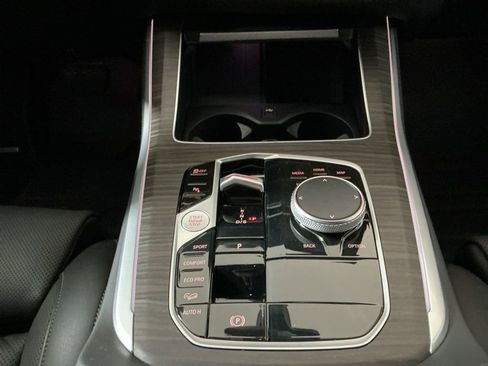 Certified 2024 BMW X5 xDrive40i w/ Premium Package AWD/4WD image 13
