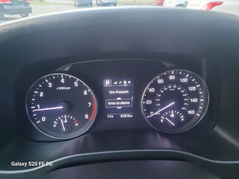 Used 2018 Hyundai Elantra SEL w/ Cargo Package image 15