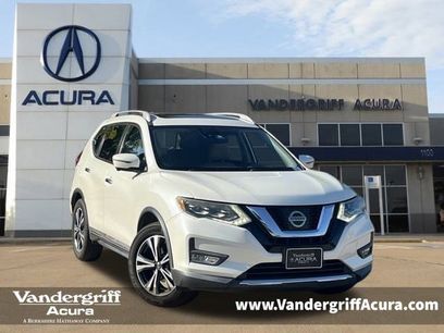 Used 2017 Nissan Rogue SL w/ SL Premium Package