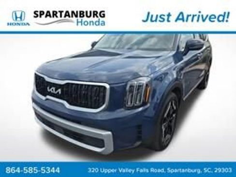 Used 2024 Kia Telluride EX AWD/4WD image 1