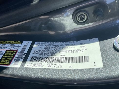 Used 2018 Toyota Tundra SR5 image 9