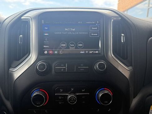 Used 2023 Chevrolet Silverado 3500 LT w/ Convenience Package image 28