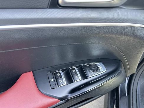 Used 2023 Kia K5 GT-Line FWD image 9