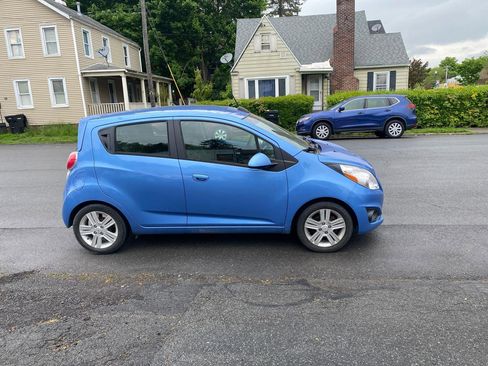 Used 2015 Chevrolet Spark LT FWD image 4
