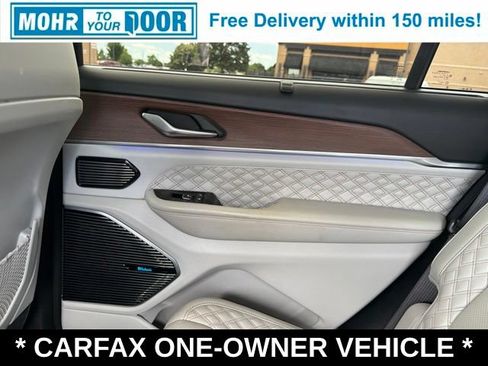 Used 2021 Jeep Grand Cherokee L Summit w/ Luxury Tech Group V AWD/4WD image 42