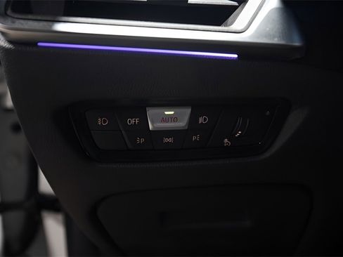 Used 2021 BMW 430i Convertible image 34