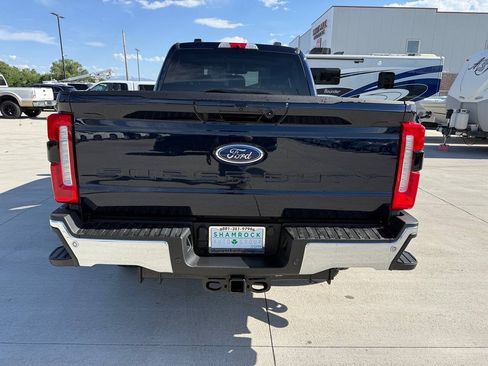 Used 2025 Ford F350 Lariat w/ FX4 Off-Road Package AWD/4WD image 4