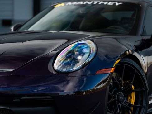 Used 2023 Porsche 911 GT3 image 2