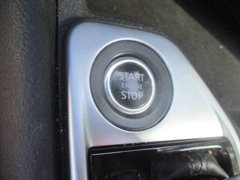 Used 2021 Nissan Sentra SV image 8