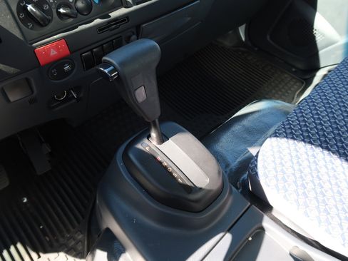 Used 2025 Chevrolet Low Cab Forward RWD image 21