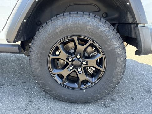 Certified 2022 Jeep Wrangler Unlimited Sport image 13