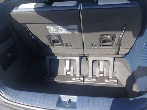 New 2026 Kia Carnival SX FWD image 25