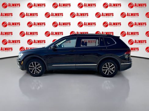 Used 2021 Volkswagen Tiguan SE FWD image 9