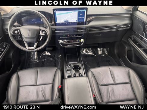 Certified 2024 Lincoln Corsair Reserve w/ Equipment Group 201A AWD/4WD image 23