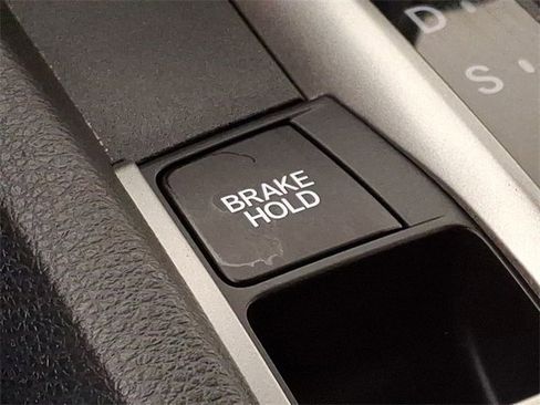 Used 2021 Honda Civic Sport image 23