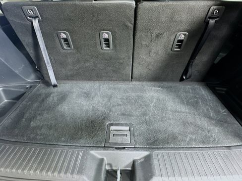 Used 2025 Honda Pilot EX-L image 29