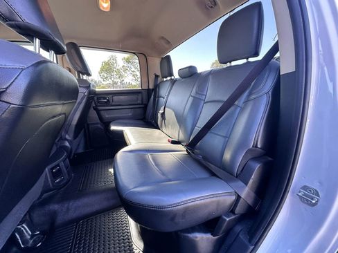 Used 2020 RAM 2500 Tradesman w/ Chrome Appearance Group AWD/4WD image 24
