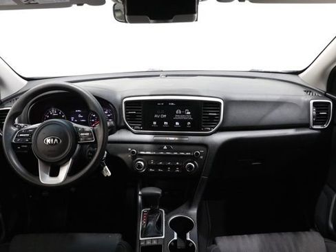 Used 2022 Kia Sportage LX AWD/4WD image 14