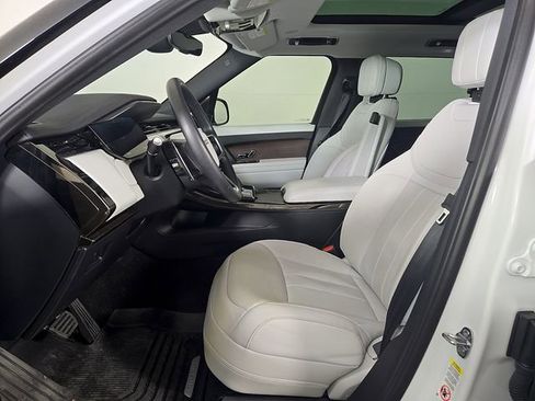 Certified 2024 Land Rover Range Rover Sport SE AWD/4WD image 14
