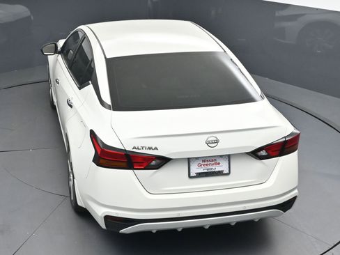 Certified 2024 Nissan Altima 2.5 S FWD image 33