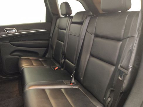 Used 2018 Jeep Grand Cherokee Limited AWD/4WD image 18