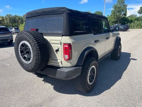 Used 2025 Ford Bronco Big Bend AWD/4WD image 2