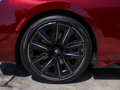 Used 2023 BMW 740i RWD image 13