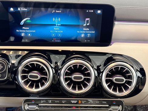 Certified 2021 Mercedes-Benz CLA 250 4MATIC image 13